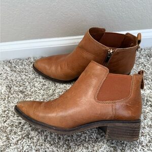 Franco Sarto leather booties size 6